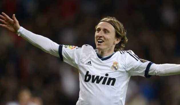 哈维·阿隆索对他的信任至关重要，这让这名球员重新找回了最佳水准，并最终在右翼位置站稳了脚跟。@diarioas 来源：Madrid Zone🚨 罗德里戈的状态发生了翻天覆地的变化。