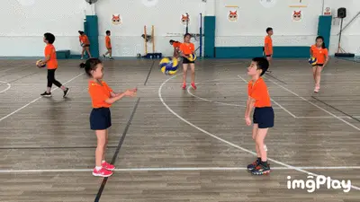 森林无同木 蓝月有同庆