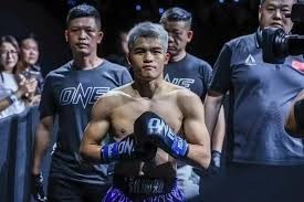 巴西女排3-2战胜日本女排，夺得世女排联赛半决赛冠军。